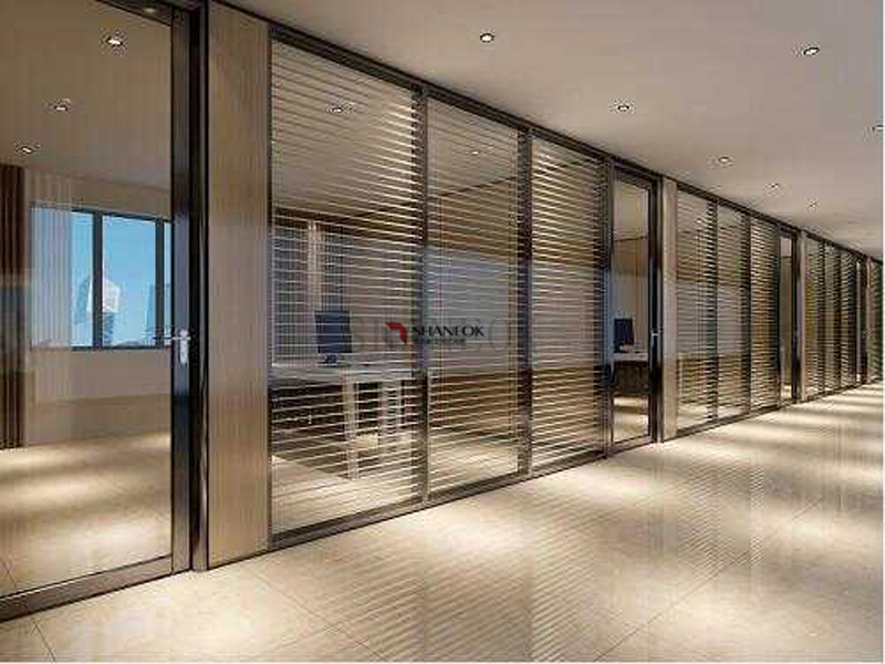 Double Glass With Built-in Venetian Blinds Series