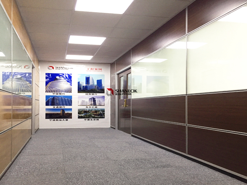 Classical Fibreboards Full Or Half Office Glass Partition Wall